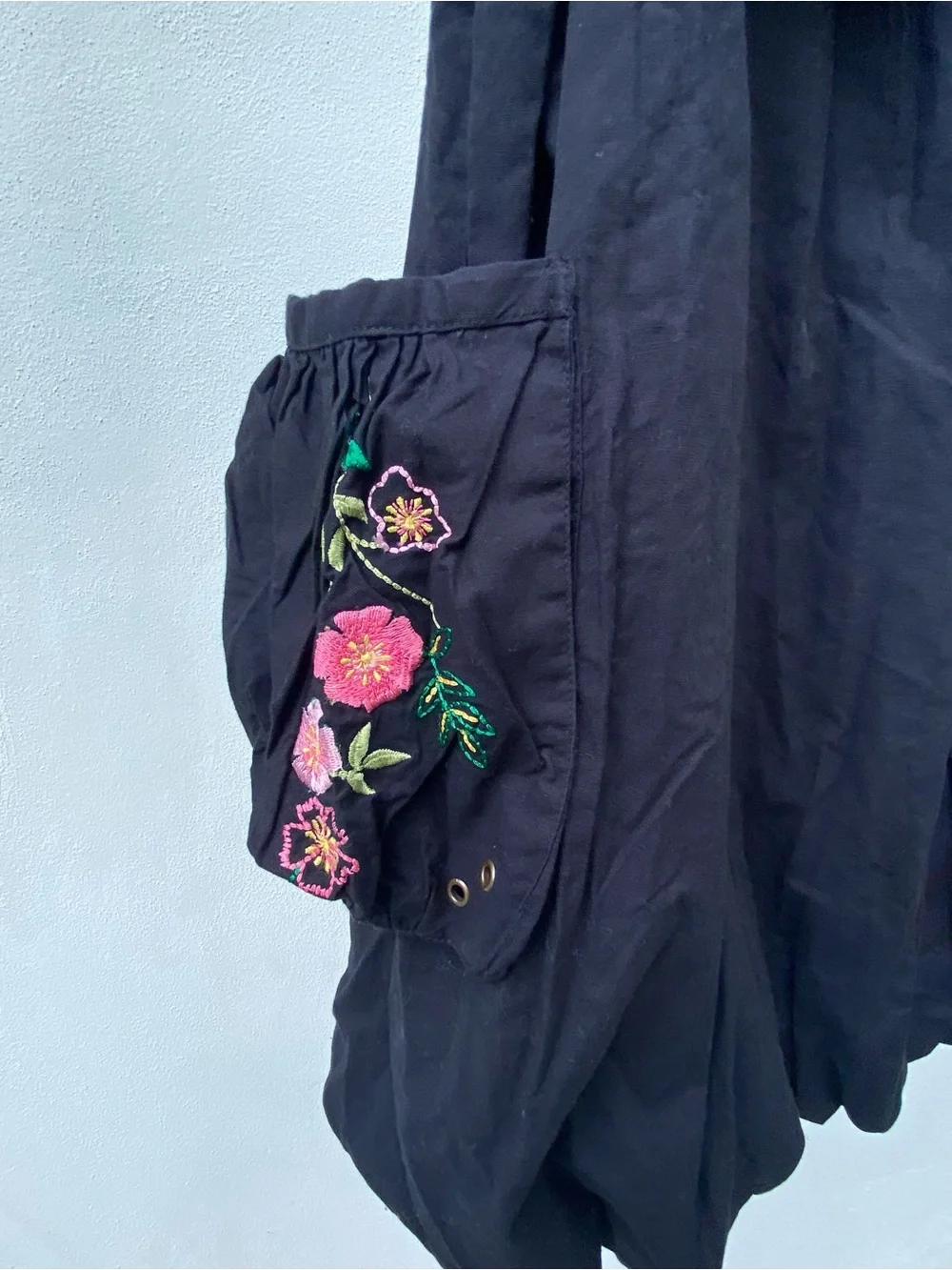Y2K Fairy Black & Pink Floral Embroidered Bubble Cargo Foldover Skirt Medium